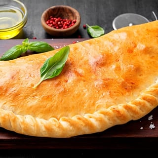 Italian Brand 9 oz Combo Calzone