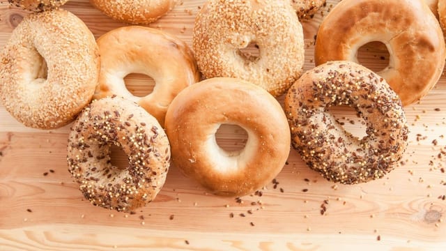 Bagel with Cream Cheese (New Yorker Bagels).